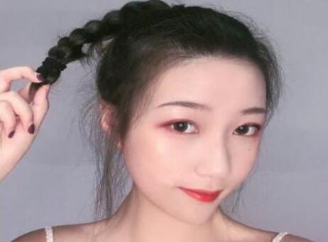 手殘黨福利！日常又減齡的6款少女發(fā)型