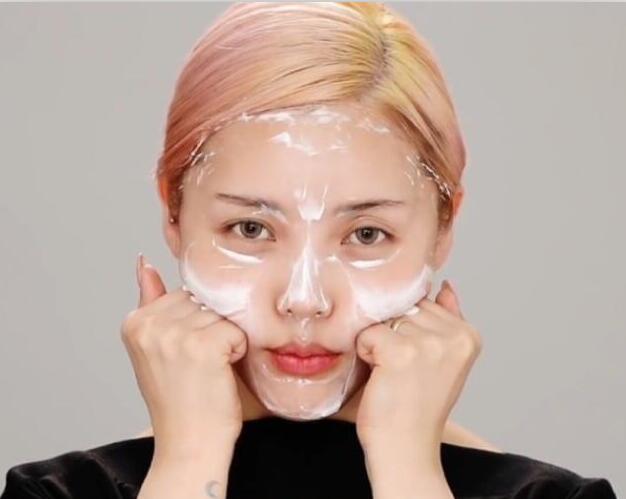 堅(jiān)持這幾部按摩手法，逆齡不是夢