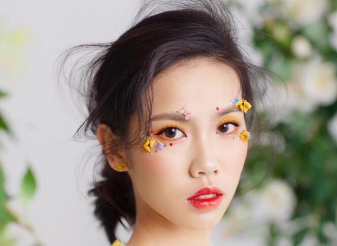 清新抽絲新娘造型