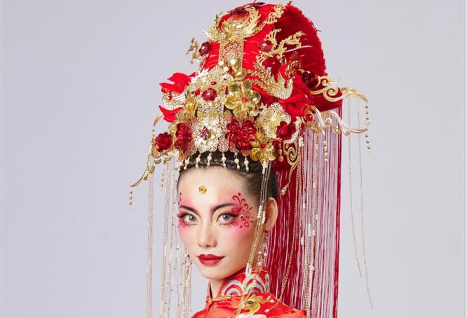 創(chuàng)意妝容---丹鳳朝陽(yáng)