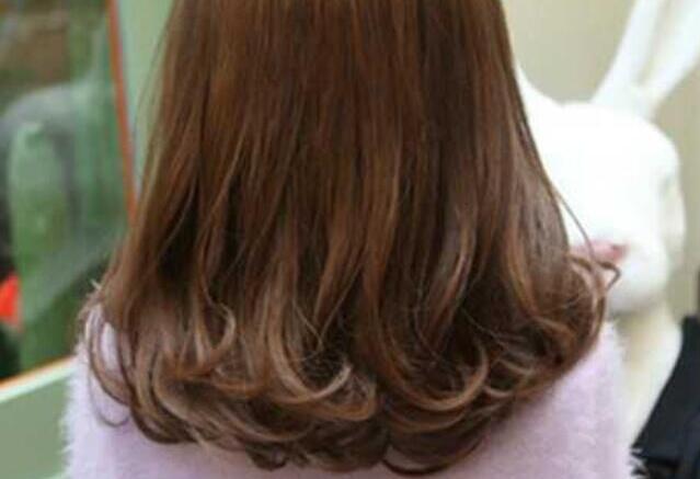 梨花頭怎么剪？廣西卷發(fā)培訓(xùn)分享