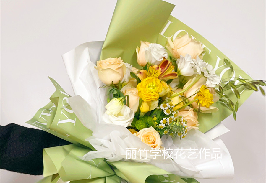 韓系花束的特點(diǎn)，廣西學(xué)插花藝術(shù)