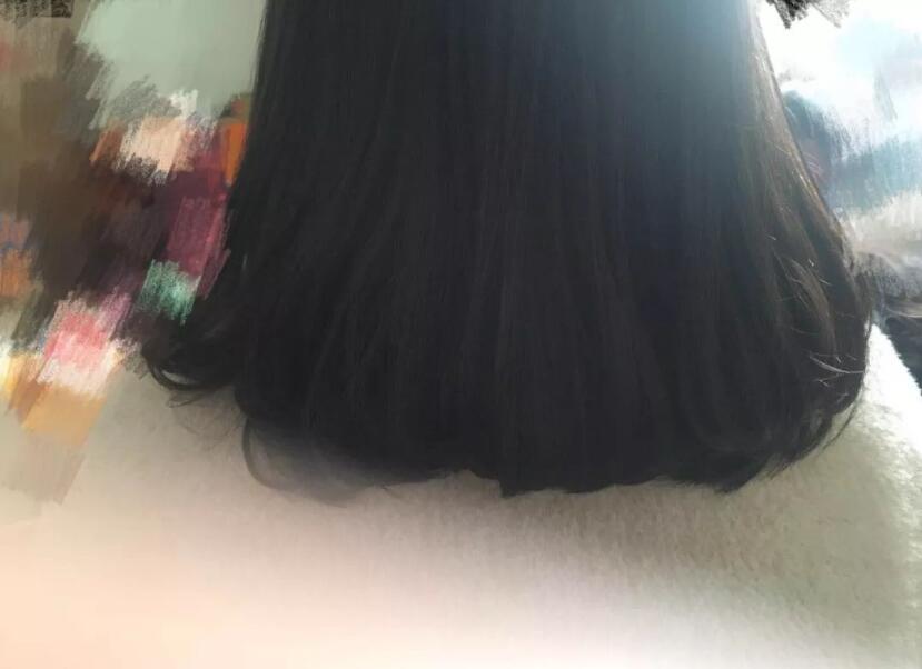 廣西燙發(fā)專業(yè)課程：怎么用卷發(fā)器做內(nèi)扣發(fā)型？