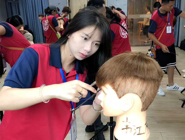 南寧美發(fā)快剪培訓學什么？