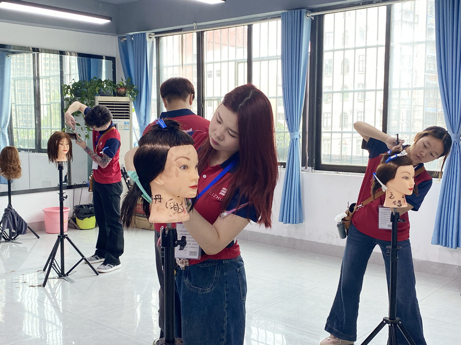 三角形堆積重量，南寧美發(fā)學(xué)校課程