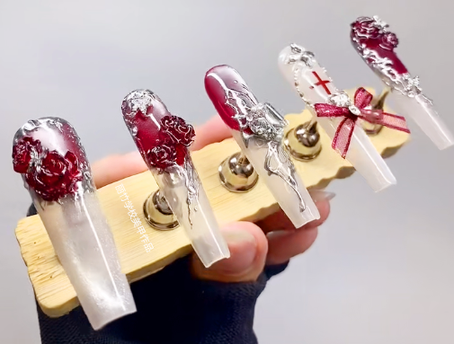 哥特風(fēng)美甲的特點，廣西美甲專業(yè)教學(xué)解